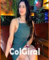 Nandini an attractive and confident Kolkata escort